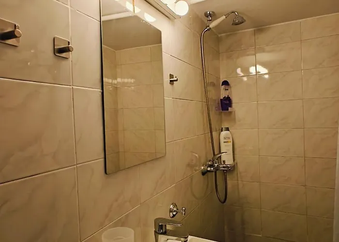 Galazio 2br Apartment! Apartment *