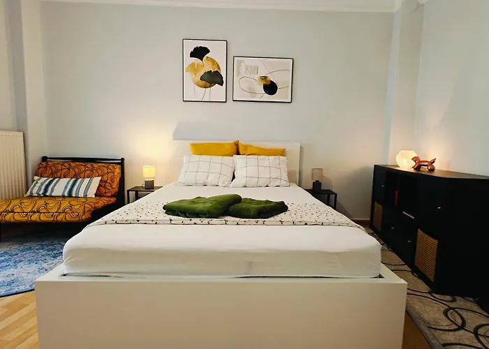 Galazio 2br Apartment! Apartment *