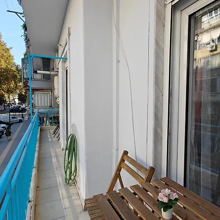 Galazio Apartment! * Thessaloniki