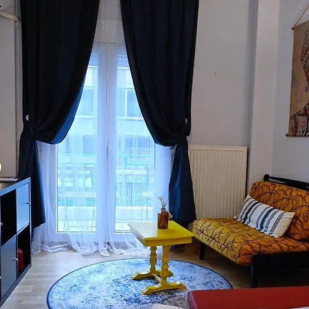 Galazio Apartment! * Thessaloniki